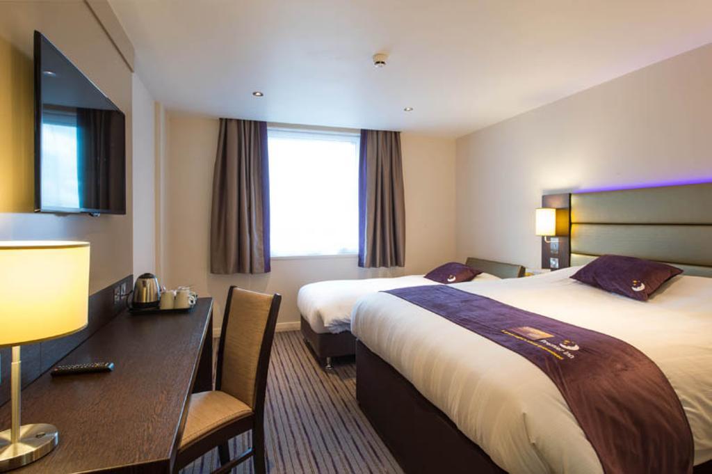 Premier Inn London Croydon West - Purley A23 Rum bild