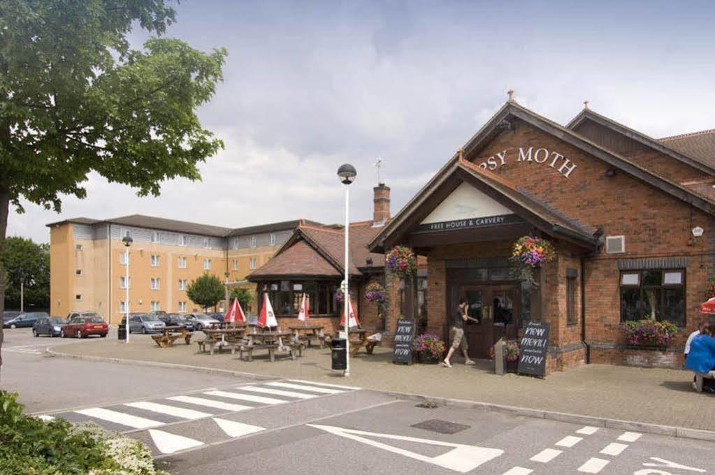 Premier Inn London Croydon West - Purley A23 Exteriör bild